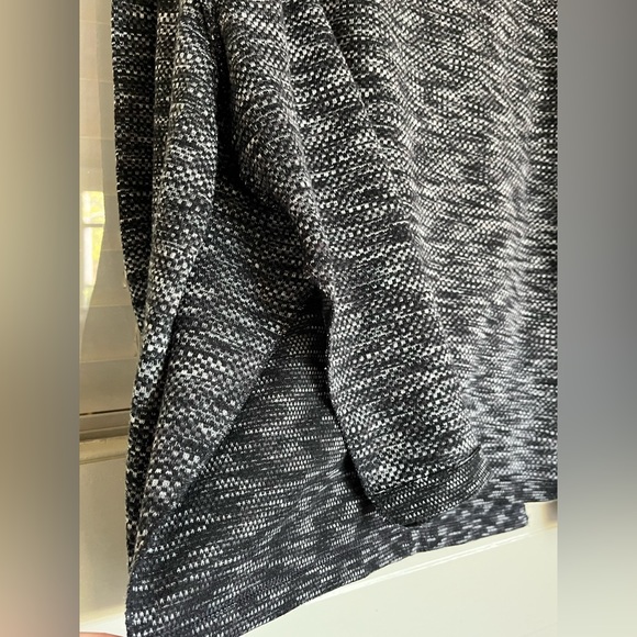 We the Free slit side Tunic Medium - Picture 10 of 10